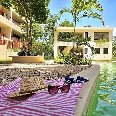 Loch Tulum Condos By Bunik Exteriör bild