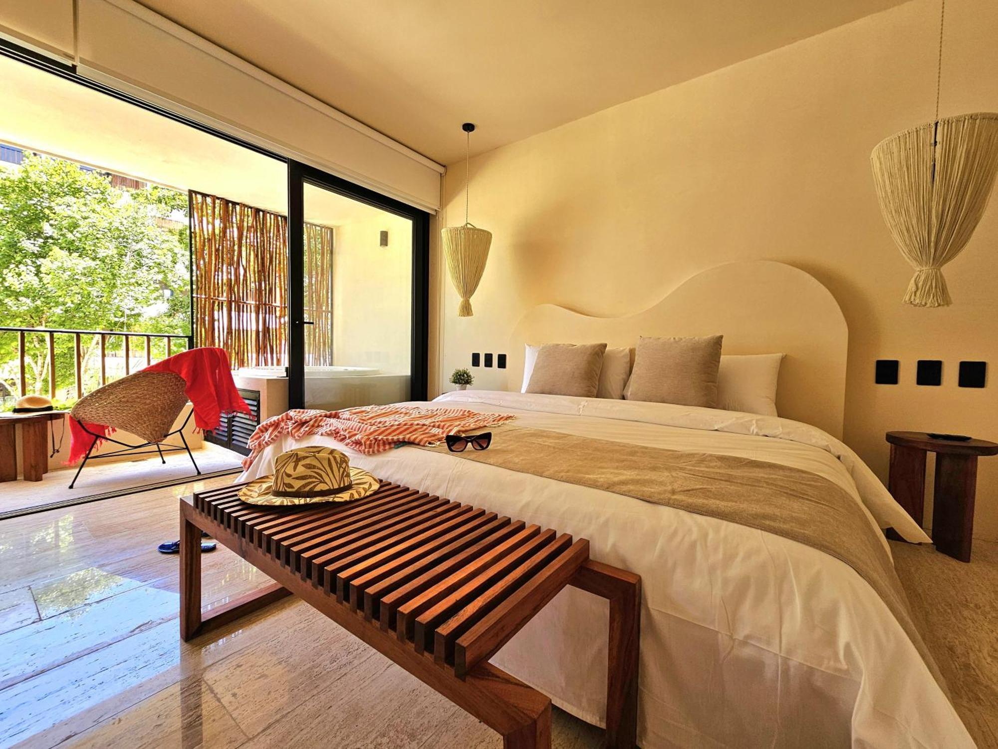 Loch Tulum Condos By Bunik Exteriör bild